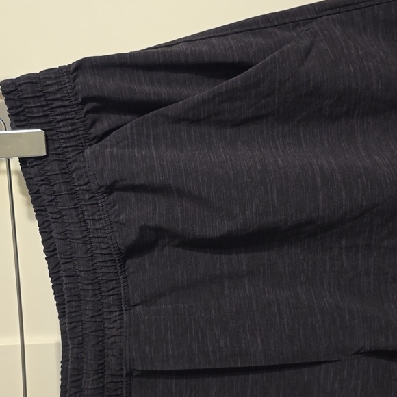 Lululemon Pace Breaker Short Mens Large Black Linerless Running LM7ABOS Athletic - Picture 3 of 9